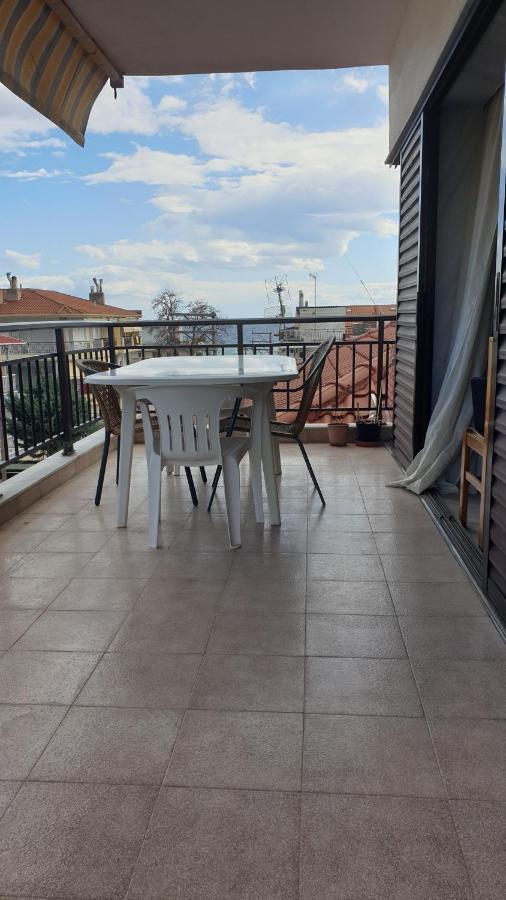 Gouris Appartements Nea Kallikrateia Exterior foto